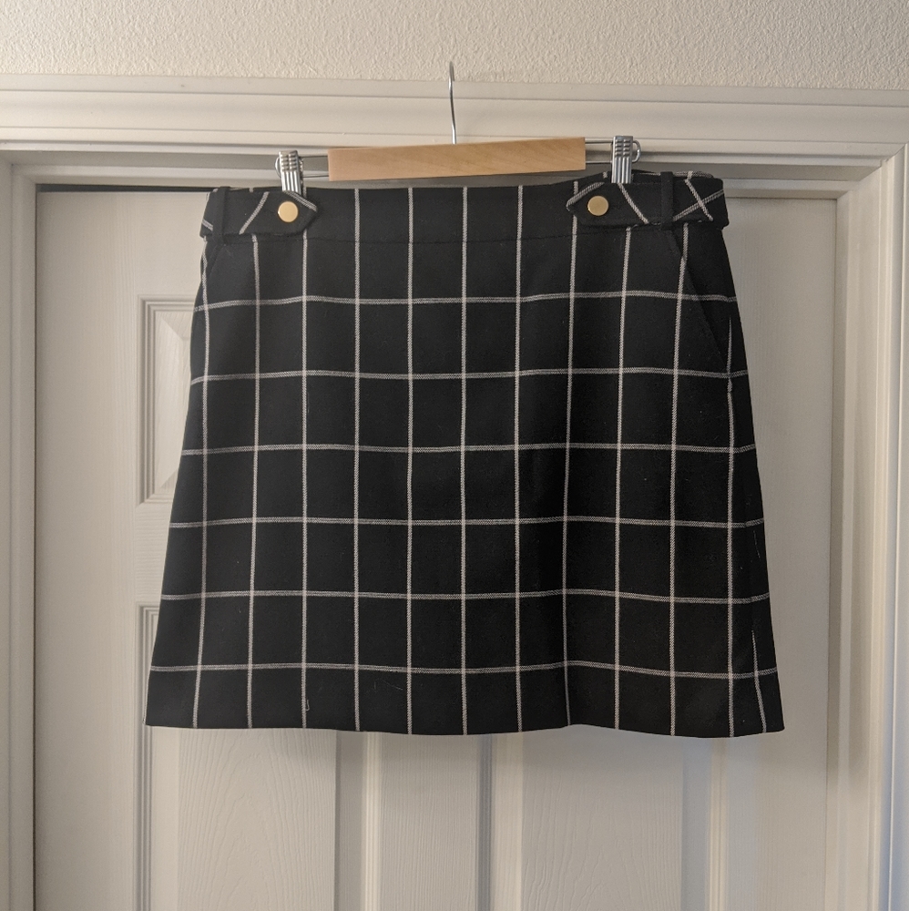 LOFT black and cream mini skirt